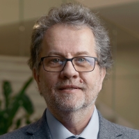 Dr. Branislav Kisacanin